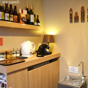 Hotel Fevery front desk